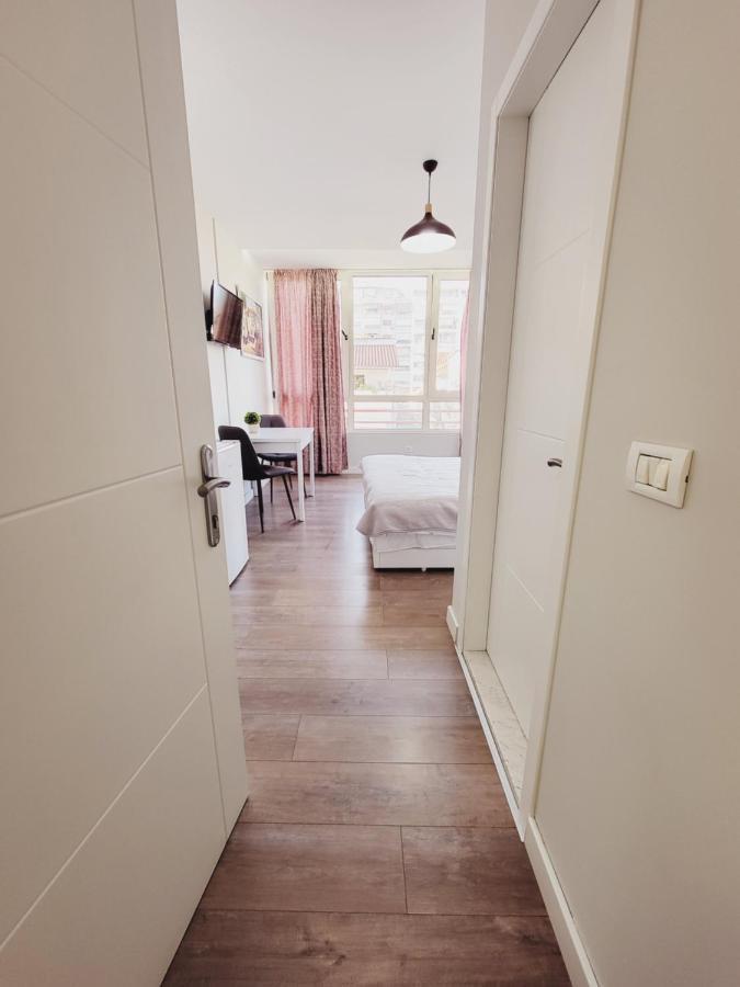 招待所 Nuestra Casa Tirana